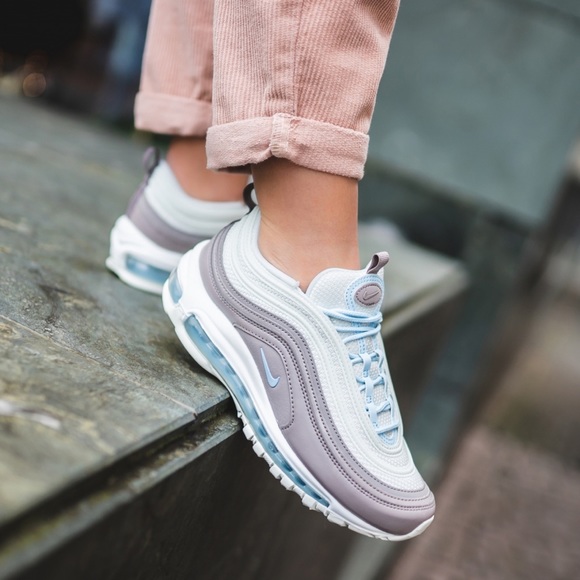 Nike Shoes - NWT Nike Air MAX 97